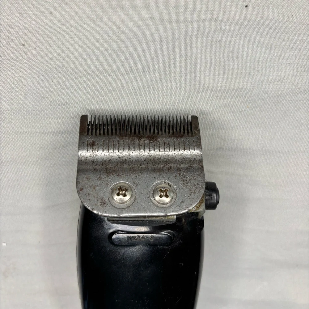 Vintage Oster Adjustable Dog Trimmer Model 182 Series B‎